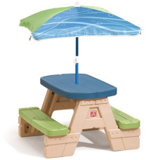 Step2 Picnic table with umbrella for children