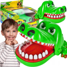 Woopie Arcade Game Biting Crocodile Sick Tooth at the Dentist